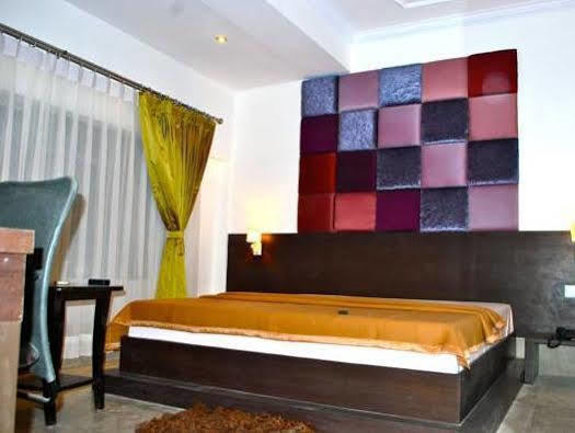 Fabhotel Prime Sarin Inn Heritage Varanasi Exterior photo
